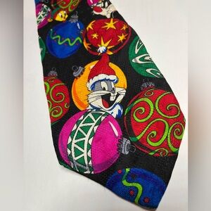 Bugs Bunny Tweety Bird Tasmanian Devil Sylvester Christmas Tie